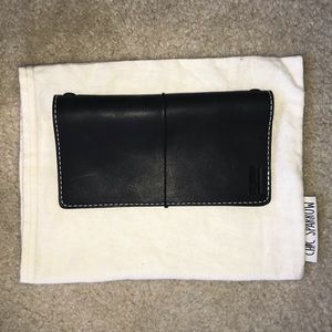 Chic Sparrow Leather Wallet / Small Agenda Cover